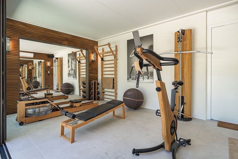 Azu128 – Élégante villa avec jardin, piscine à Cannes