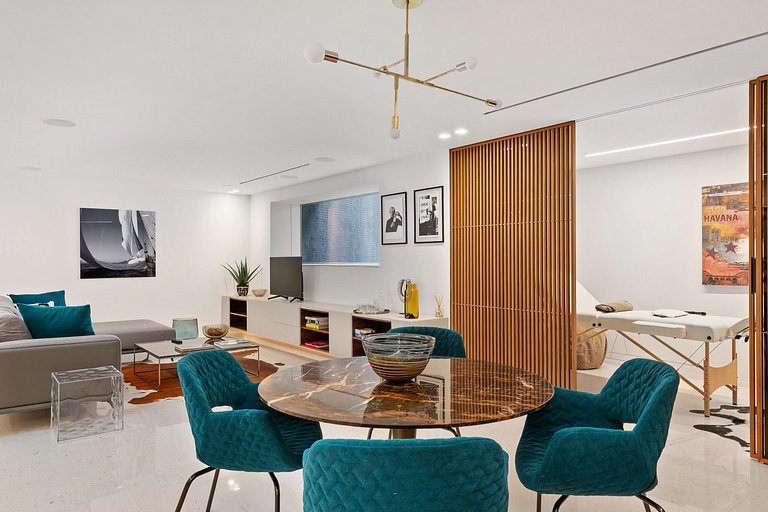 Azu195 – Panoramic sea view luxury villa in Cannes