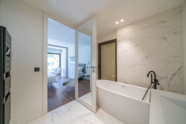 Azu128 – Elegante villa con jardín, piscina en Cannes