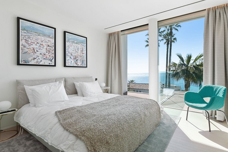 Azu195 – Villa de luxe avec vue panoramique sur la mer à Can