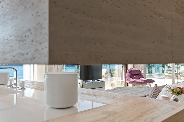 Azu195 – Panoramic sea view luxury villa in Cannes