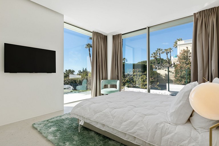 Azu195 – Panoramic sea view luxury villa in Cannes