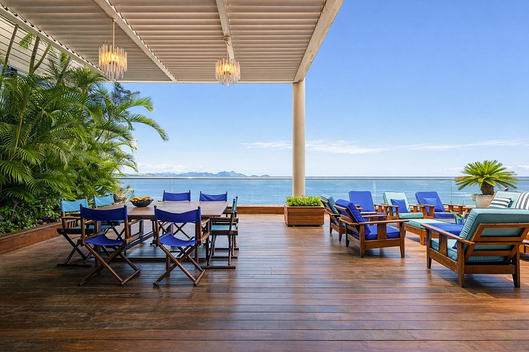 Rio114 - Luxury Beachfront Penthouse in Copacabana