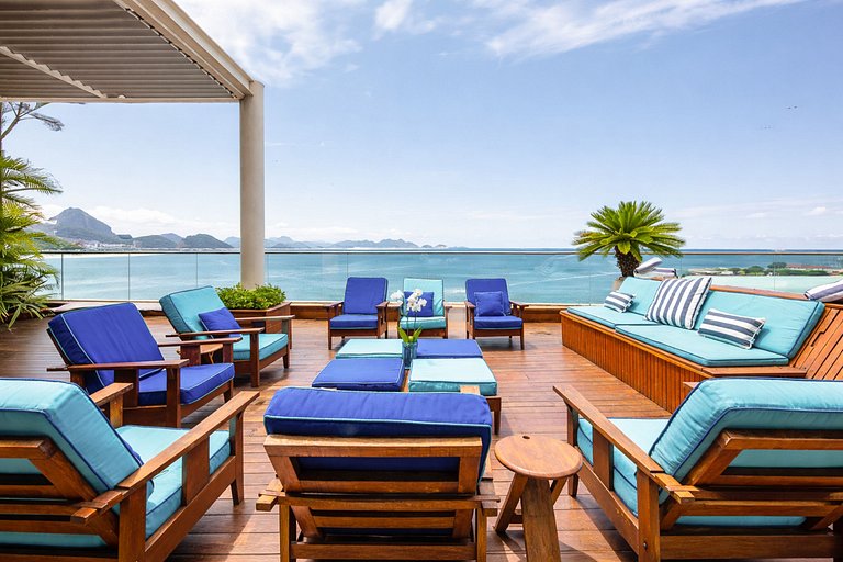 Rio114 - Luxury Beachfront Penthouse in Copacabana