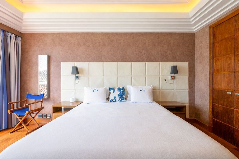 Rio114 - Luxury Beachfront Penthouse in Copacabana