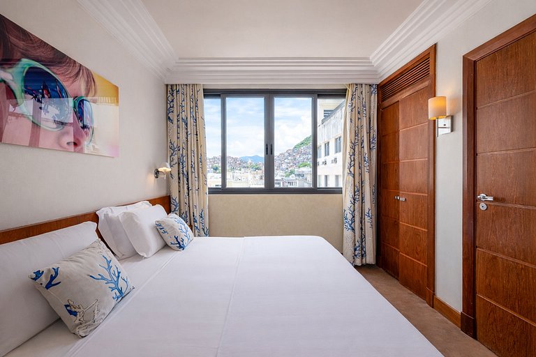 Rio114 - Luxury Beachfront Penthouse in Copacabana