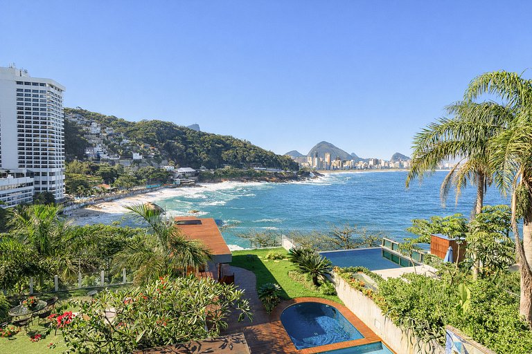 Rio006 - Exceptional Oceanfront Residence in Leblon