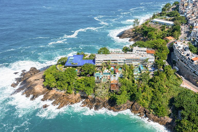 Rio006 - Exceptional Oceanfront Residence in Leblon