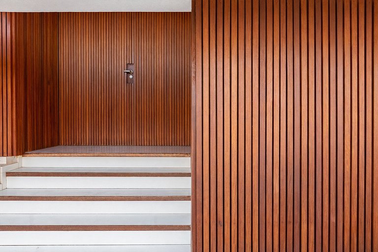 Rio006 - Exceptional Oceanfront Residence in Leblon