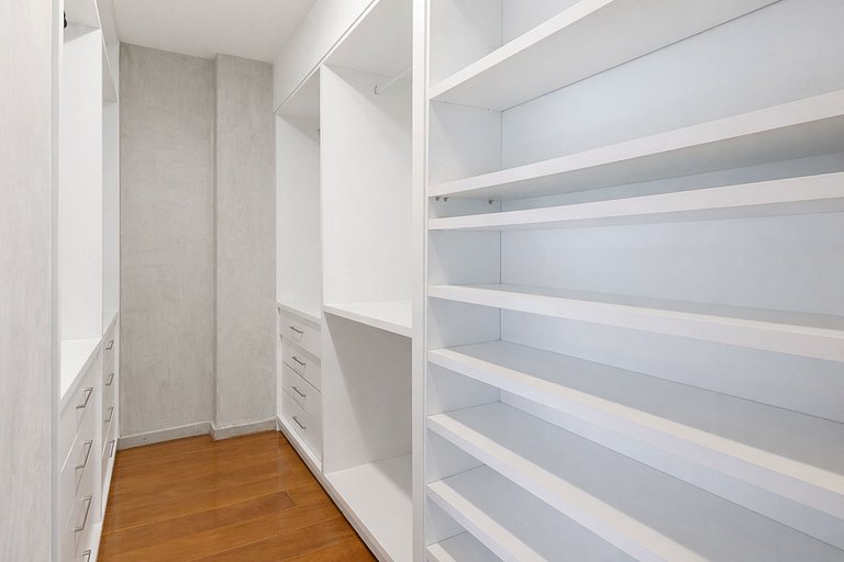 Rio006 - Résidence d’exception en bord de mer à Leblon