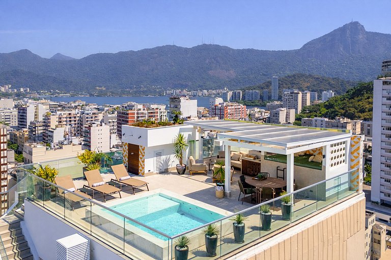 Penthouse in Ipanema, luxury apartment Rio, General Osorio,