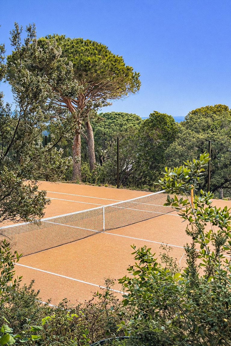 Azu032 - Villa de Excepción en Saint-Tropez