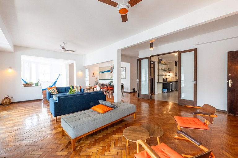 Rio155 - Cozy apartment steps from Copacabana Palace