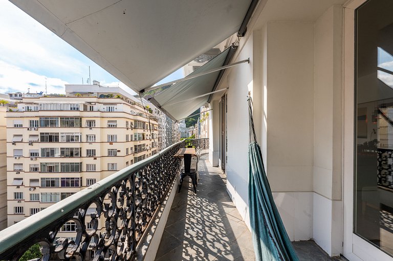 Rio155 - Cozy apartment steps from Copacabana Palace