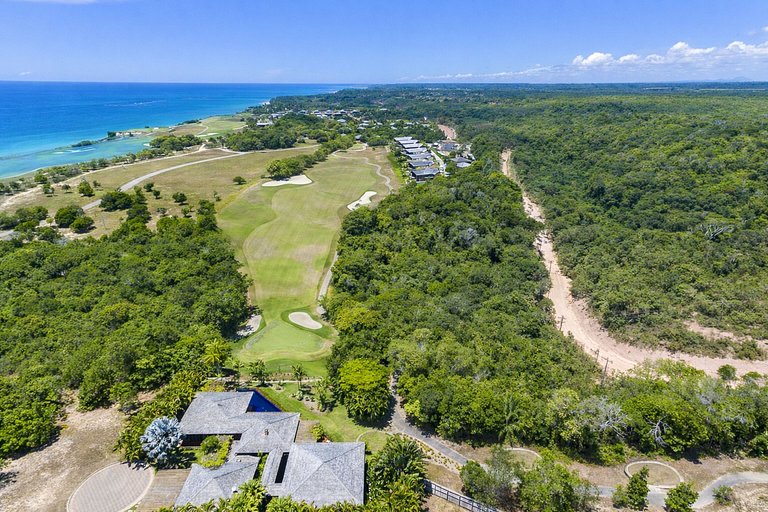 Bah035 - Architectural Masterpiece in Trancoso