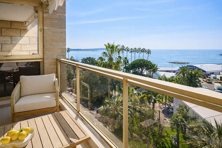 Azu174 - Appartement trois chambres sur La Croisette