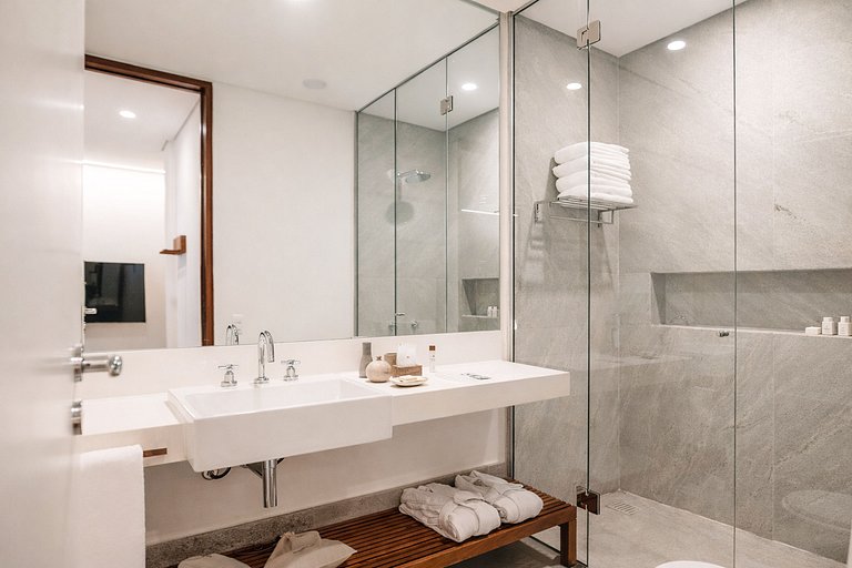 Ang051 - Appartement luxueux dans un hôtel d'Angra