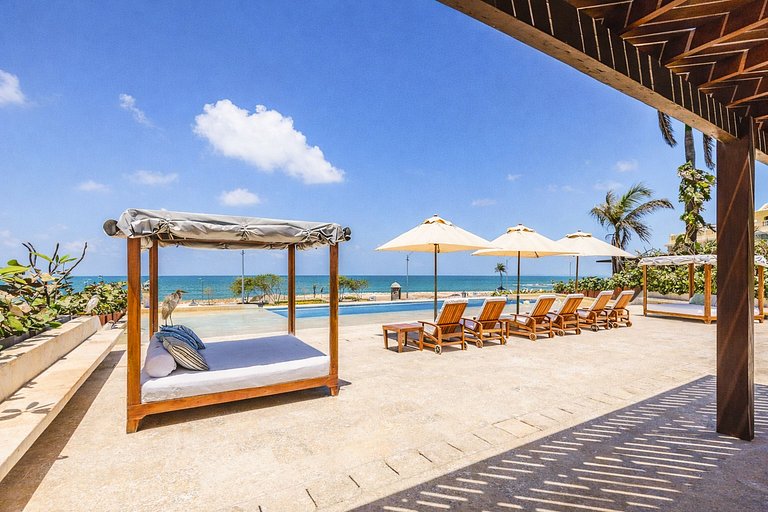 Car002 - Exceptional Luxury Apartment with Private Pool