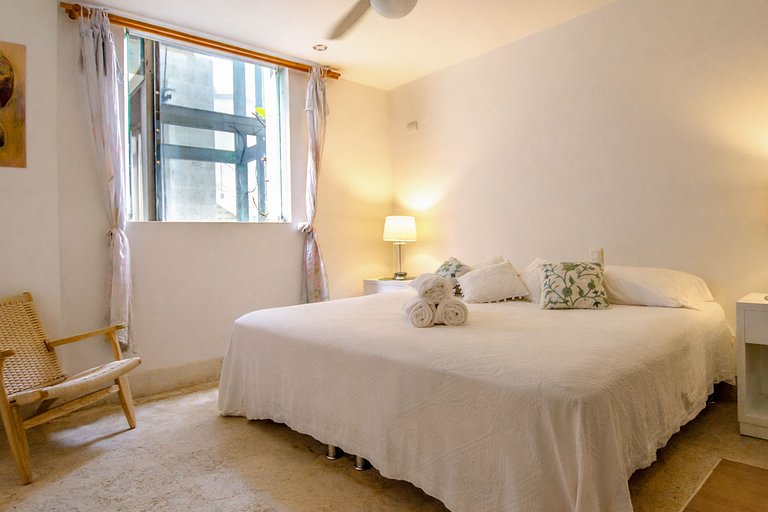 Car002 - Exceptional Luxury Apartment with Private Pool