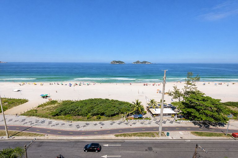Rio021 - Luxury beachfront penthouse at Praia do Pepe