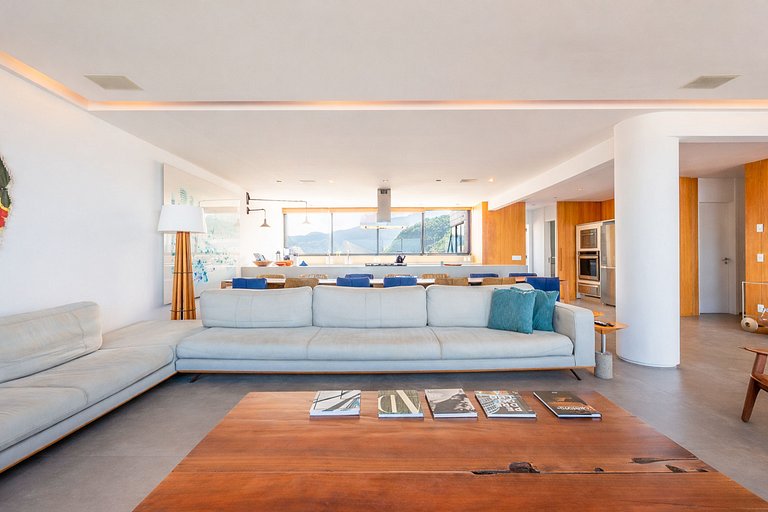 Rio021 - Luxury beachfront penthouse at Praia do Pepe