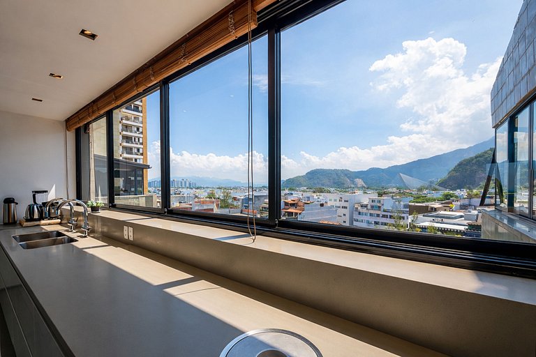 Rio021 - Luxury beachfront penthouse at Praia do Pepe