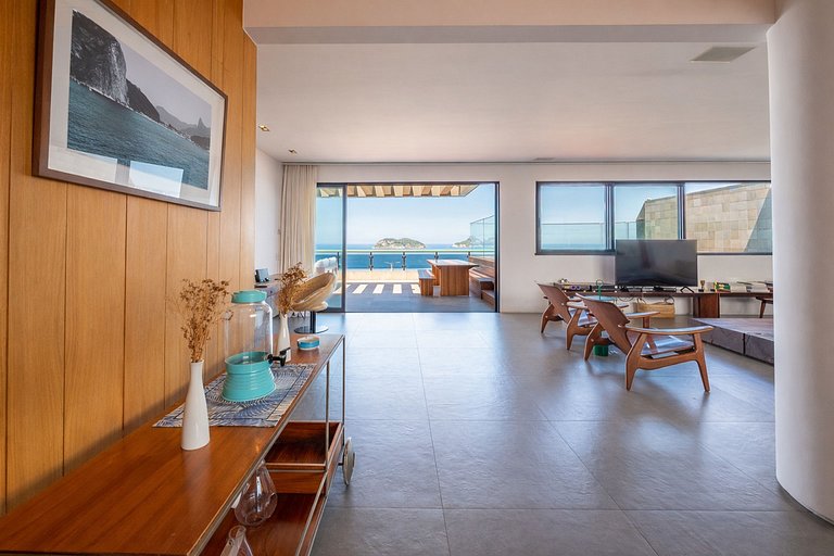 Rio021 - Luxury beachfront penthouse at Praia do Pepe