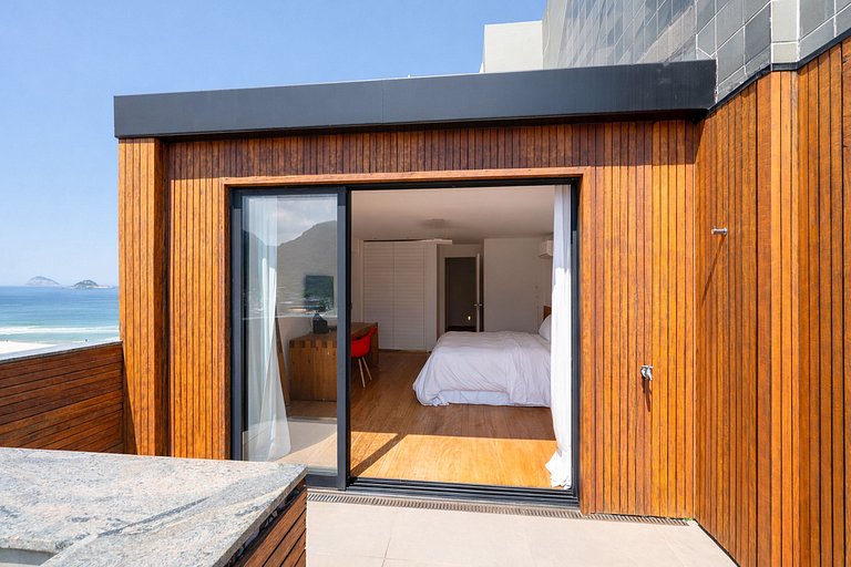 Rio021 - Luxury beachfront penthouse at Praia do Pepe