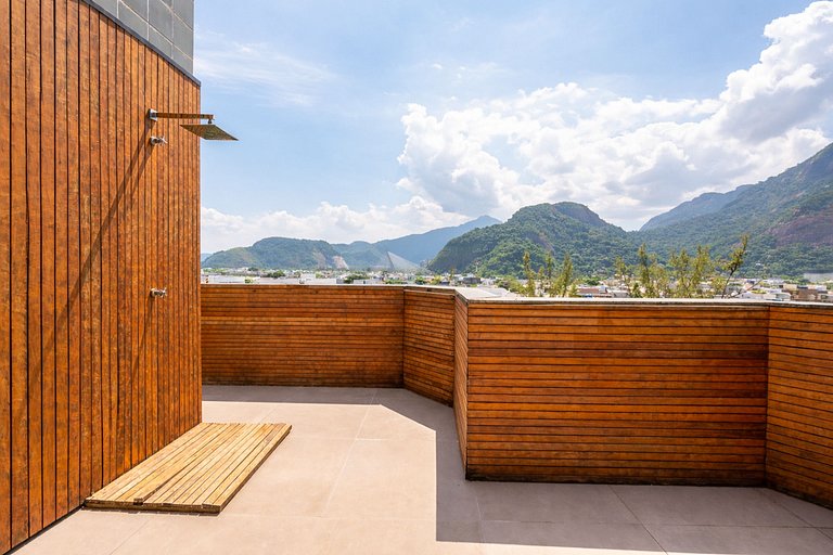 Rio021 - Luxury beachfront penthouse at Praia do Pepe