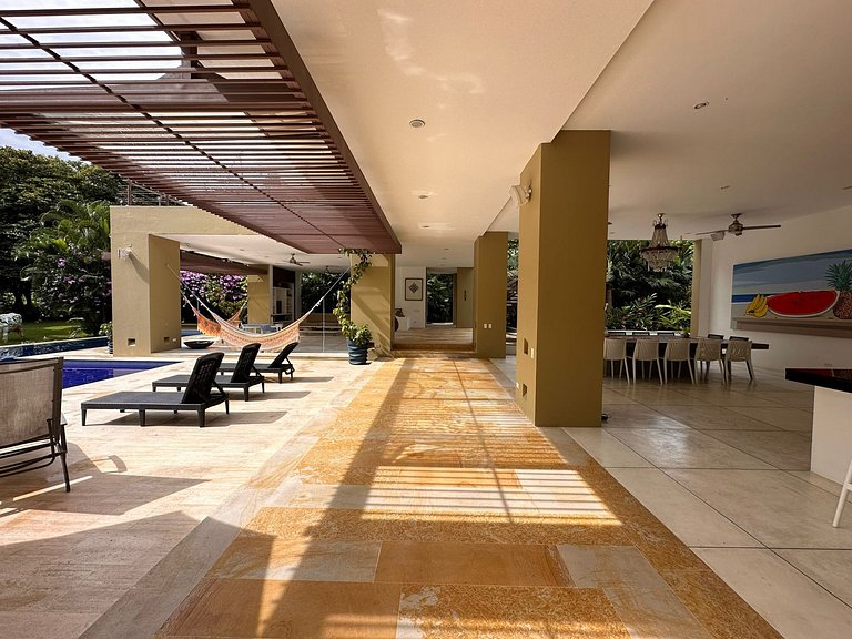 Anp082 – Casa moderna con piscina en Mesa de Yeguas