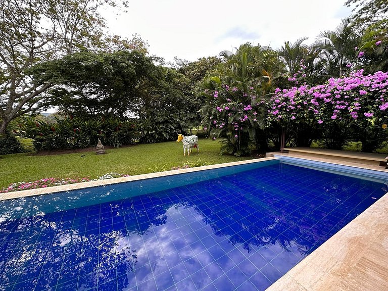 Anp082 – Casa moderna con piscina en Mesa de Yeguas