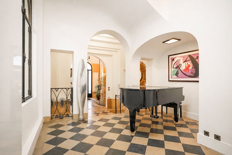 Par056 - Apartamento Estilo Mansão próximo ao Parc Monceau