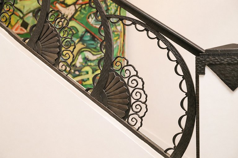 Par056 - Appartement de style Hotel Particulier près du parc