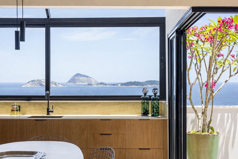 Penthouse in Ipanema, luxury apartment Rio, General Osorio,