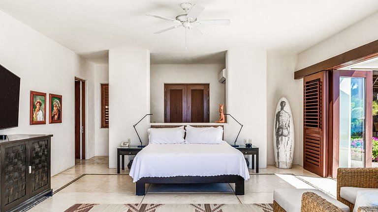 Ptm026 – Ampla villa à beira-mar em Ranchos Estates