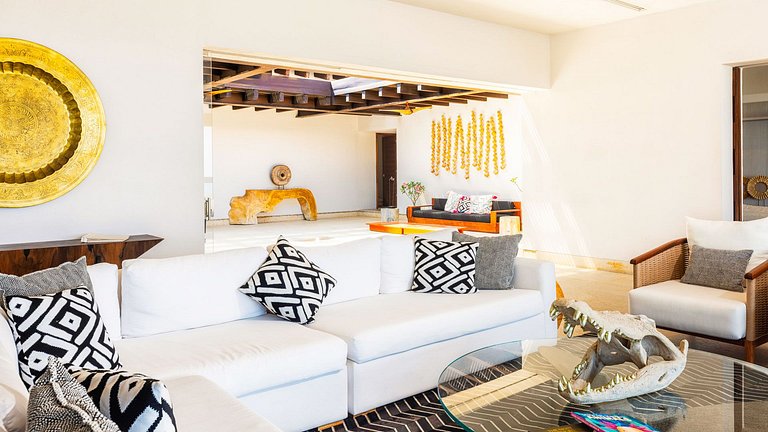 Ptm027 – Modern villa with ocean views in Punta Mita