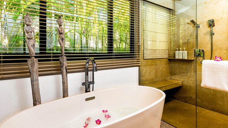 Ptm027 – Modern villa with ocean views in Punta Mita