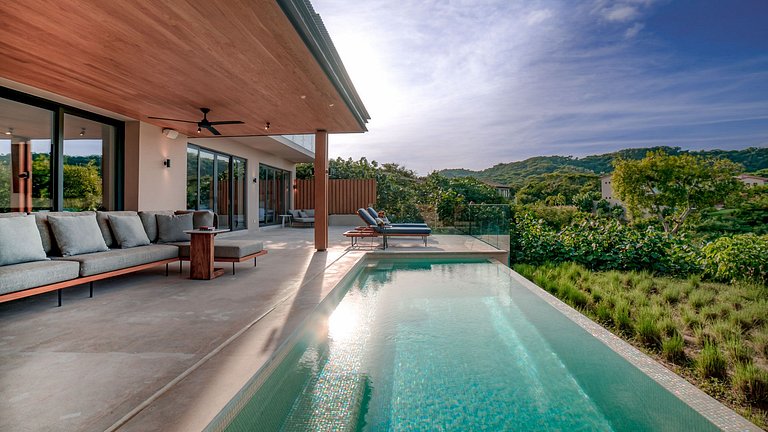 Ptm038 – Villa com vista para o mar em Iyari Estates, Punta