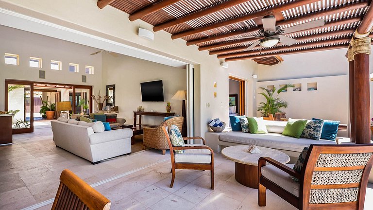 Ptm039 – Villa com vista para o mar em Punta Mita