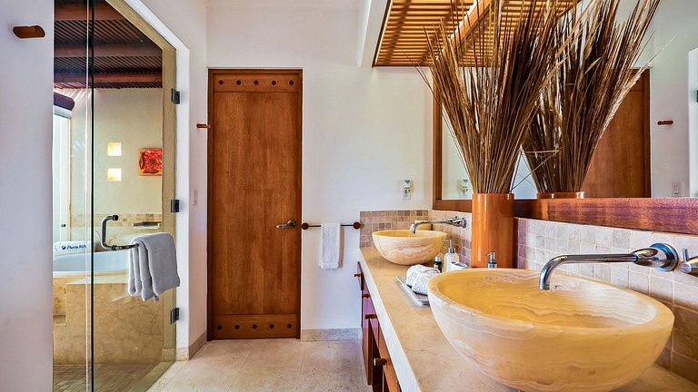 Ptm039 – Villa frente al golf con vista al mar en Punta Mita