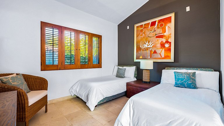 Ptm039 – Villa frente al golf con vista al mar en Punta Mita
