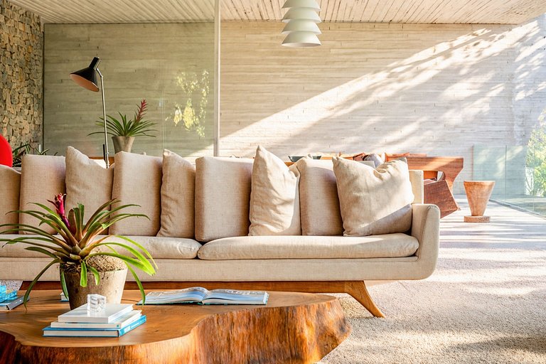 Pty008 - Luxury beachfront villa in Paraty