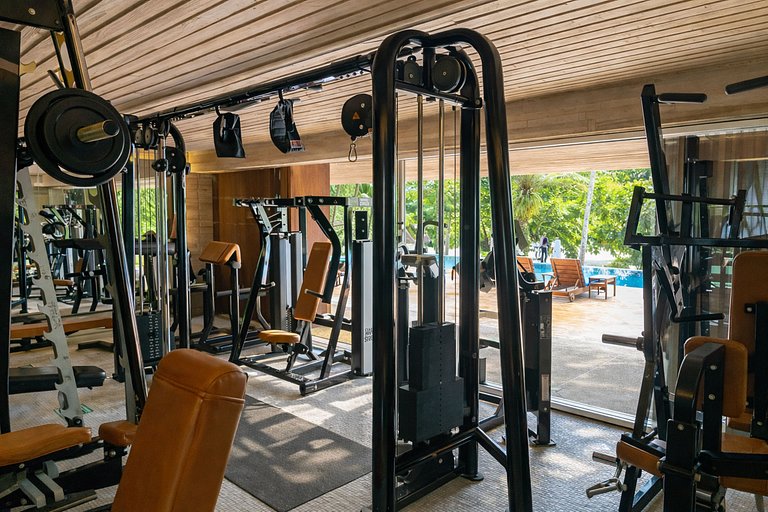 Pty008 - Luxury beachfront villa in Paraty