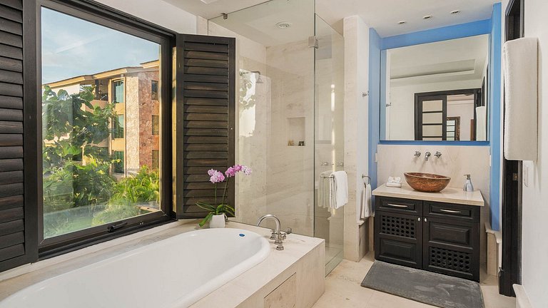 Ptm030 – Ocean-view condo in Hacienda de Mita, Punta Mita