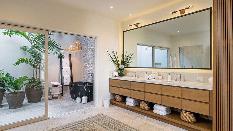 Ptm031 – Ocean-view villa in Four Seasons Punta Mita