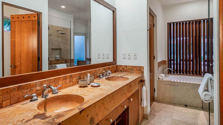 Ptm034 – Villa frente ao campo de golfe em Las Palmas, Punta