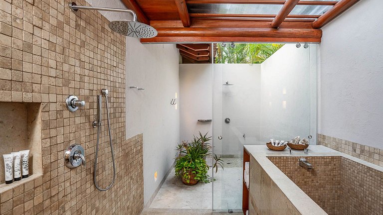 Ptm034 – Villa frente al golf en Las Palmas, Punta Mita