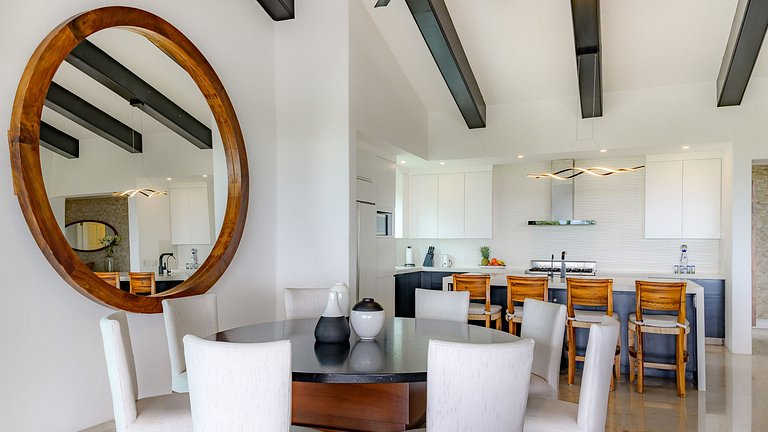 Ptm036 – Ocean-view villa with terrace in Punta Mita