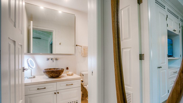 Ptm036 – Villa com vista para o mar com terraço em Punta Mit