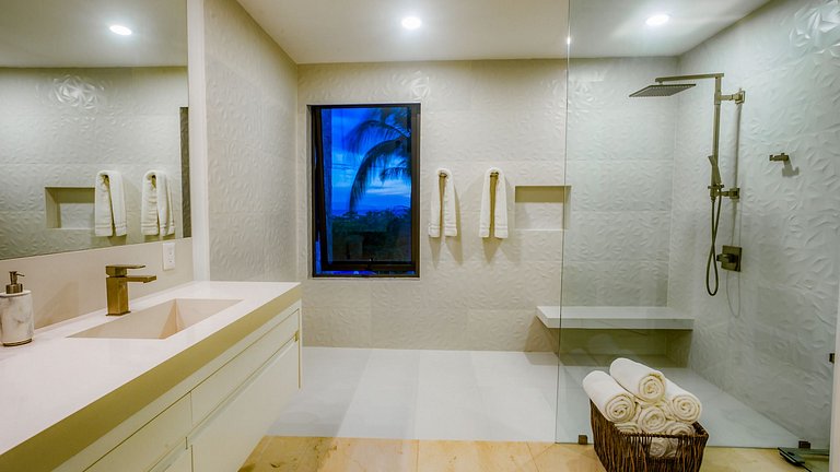 Ptm036 – Ocean-view villa with terrace in Punta Mita